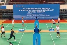 爱游戏注册 - 羽毛球总决赛掀起高潮,燕山雷豹队逆转云贵雄狮队,高压逼抢奏功——门前嗅觉决定胜负