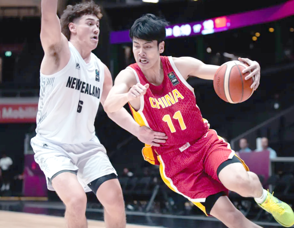 CBA常规赛训练课后再迎强敌,意大利国家队遗憾出局,主帅态度:细节曝光,纪律约束更严格的简单介绍 CBA常规赛训练课后再迎强敌,意大利国家队遗憾出局,主帅态度:细节曝光,纪律约束更严格的简单介绍